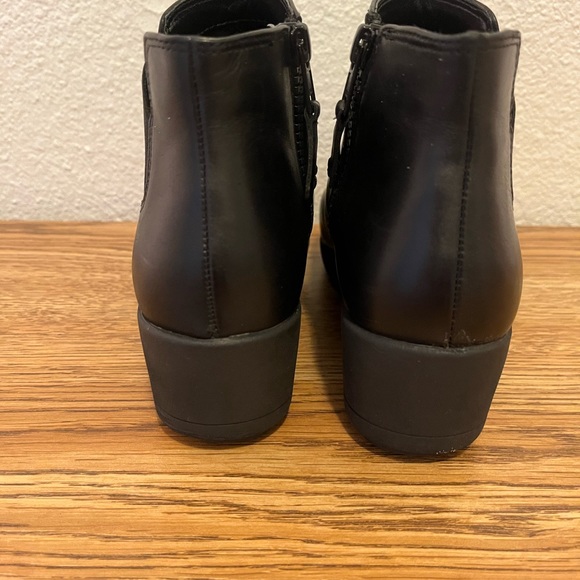 Easy Spirit Wedge boots Size 5 M - Picture 5 of 10